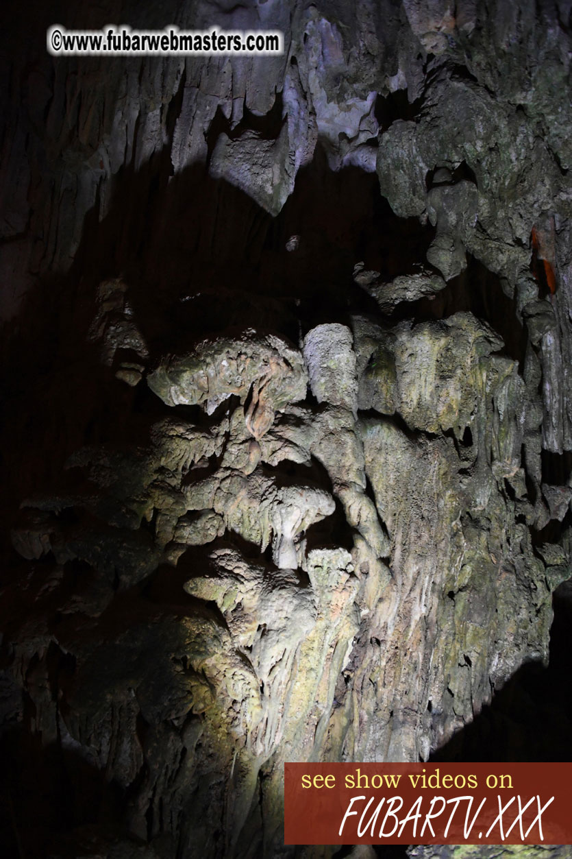 Luon Cave tour