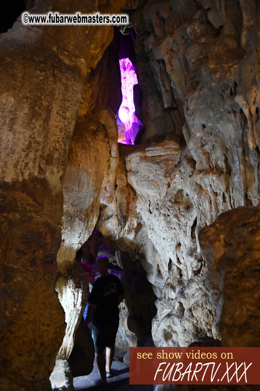 Luon Cave tour