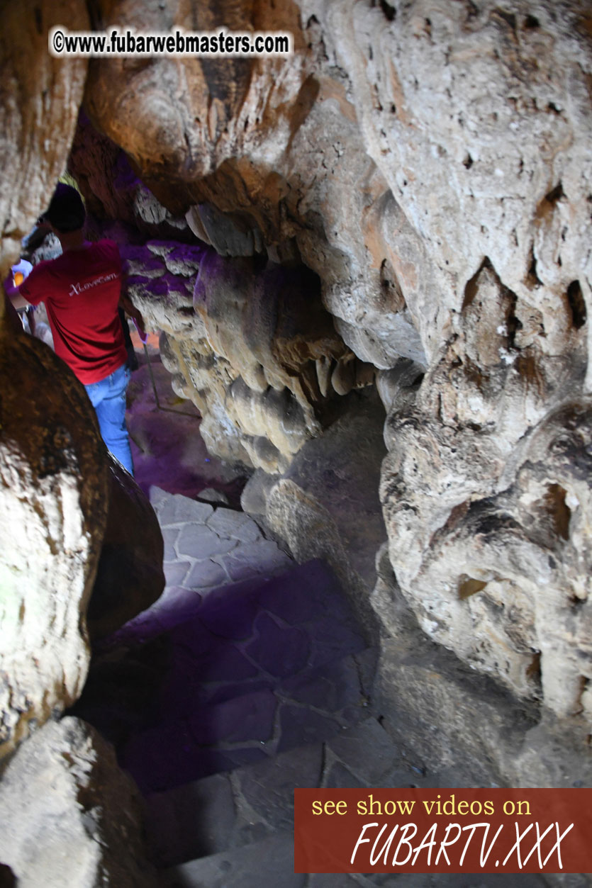 Luon Cave tour