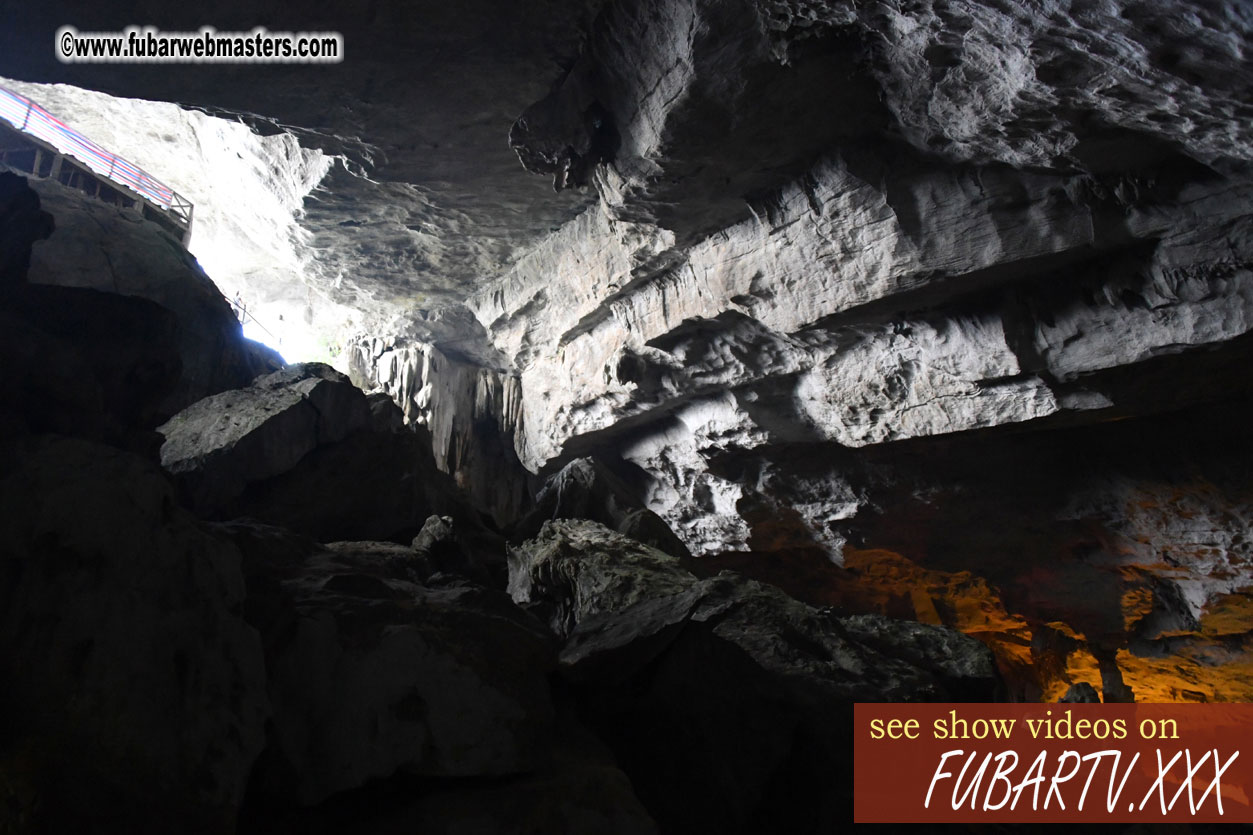 Luon Cave tour