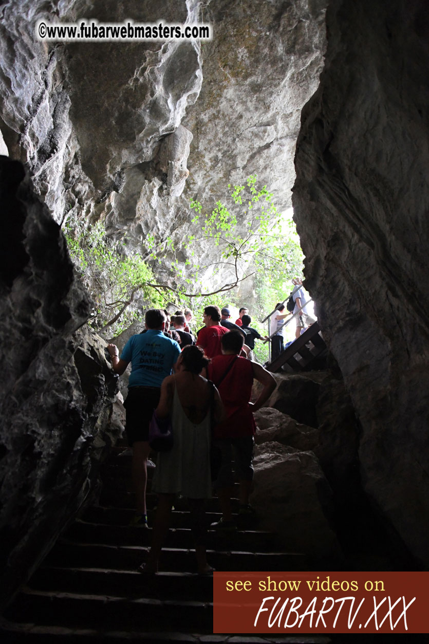 Luon Cave tour