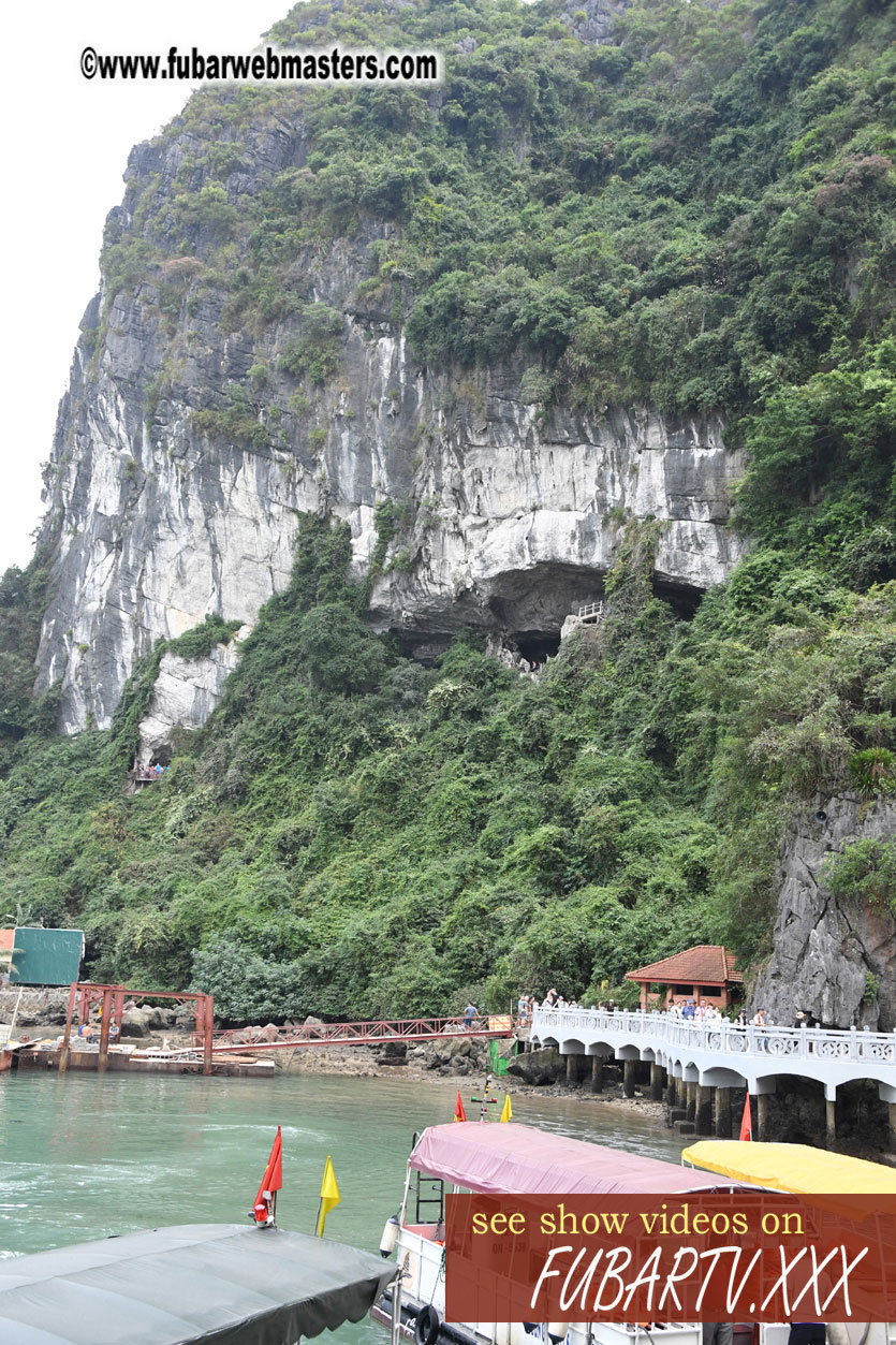 Luon Cave tour