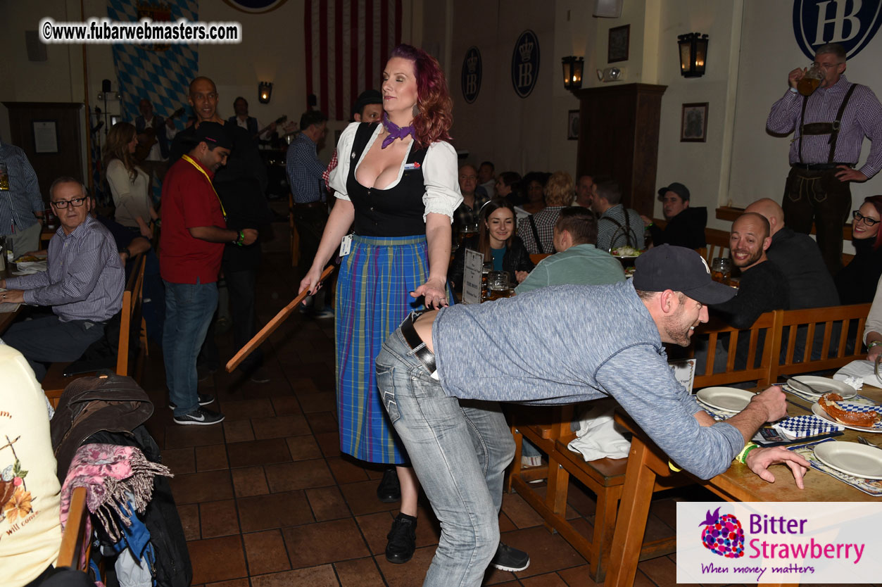 Oktoberfest dinner at the Hofbr?ñuhaus