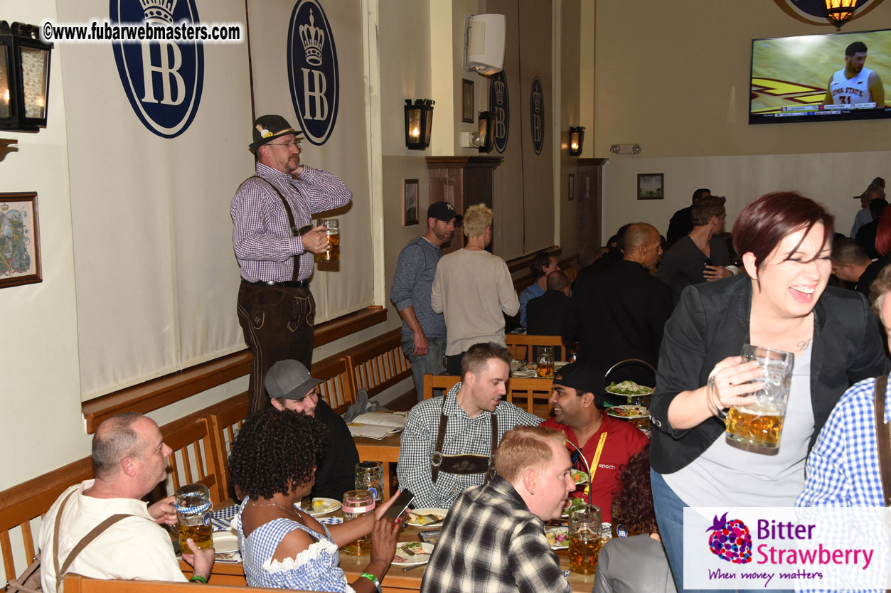 Oktoberfest dinner at the Hofbr?ñuhaus