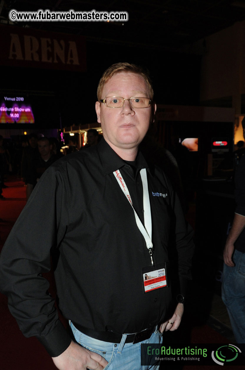 14.Venus showfloor Day 3