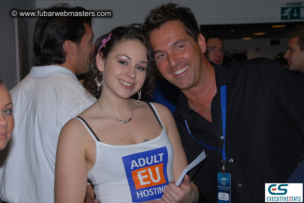 GroobyBucks Cocktail Reception