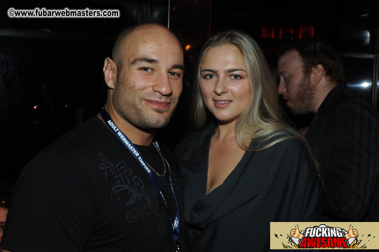 AWM Dinner Boat Cruise