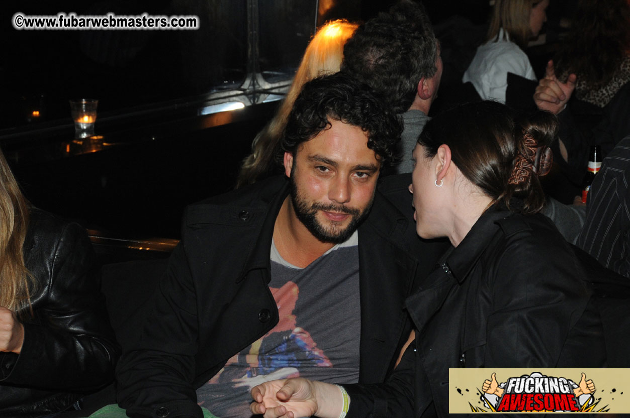 AWM Dinner Boat Cruise