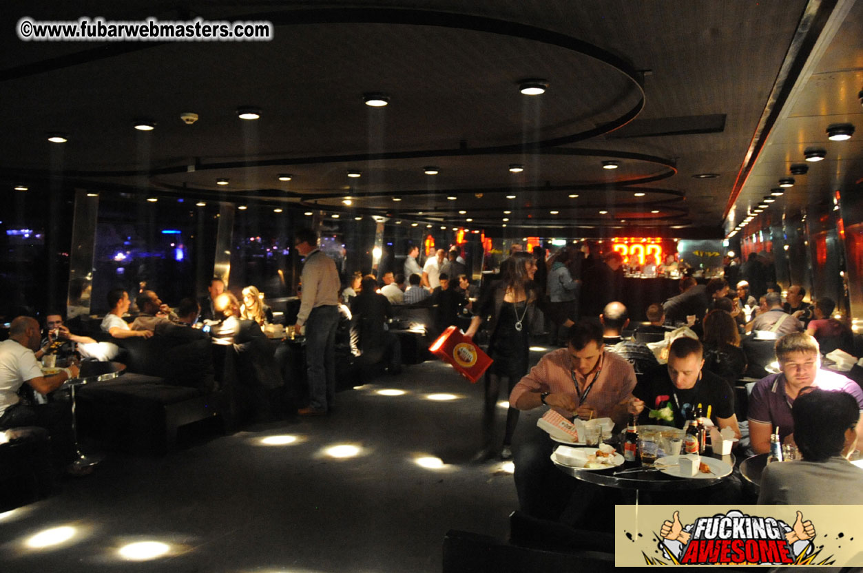 AWM Dinner Boat Cruise