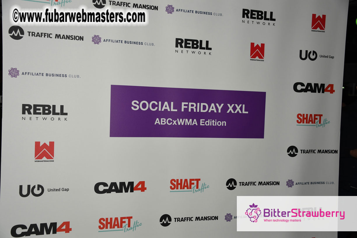 Social Friday XXL