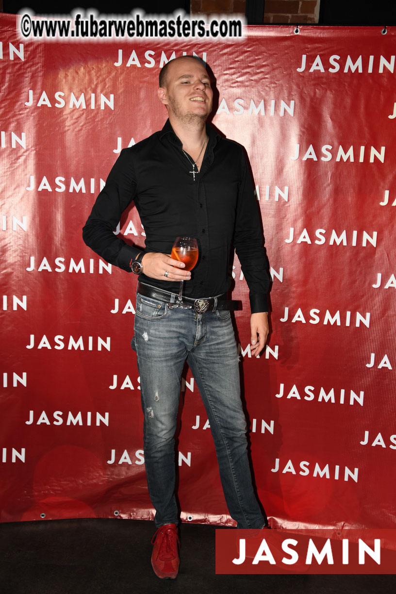 Wild & Red - Party by Jasmin