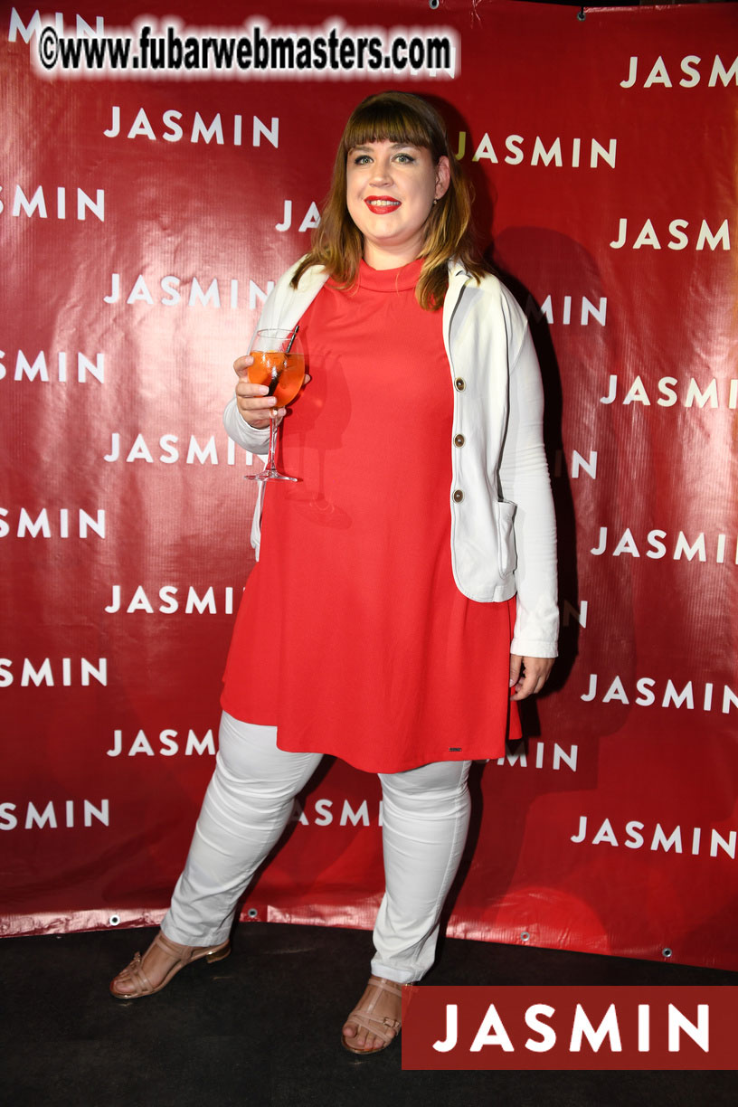 Wild & Red - Party by Jasmin