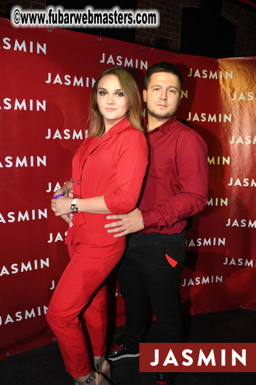 Wild & Red - Party by Jasmin