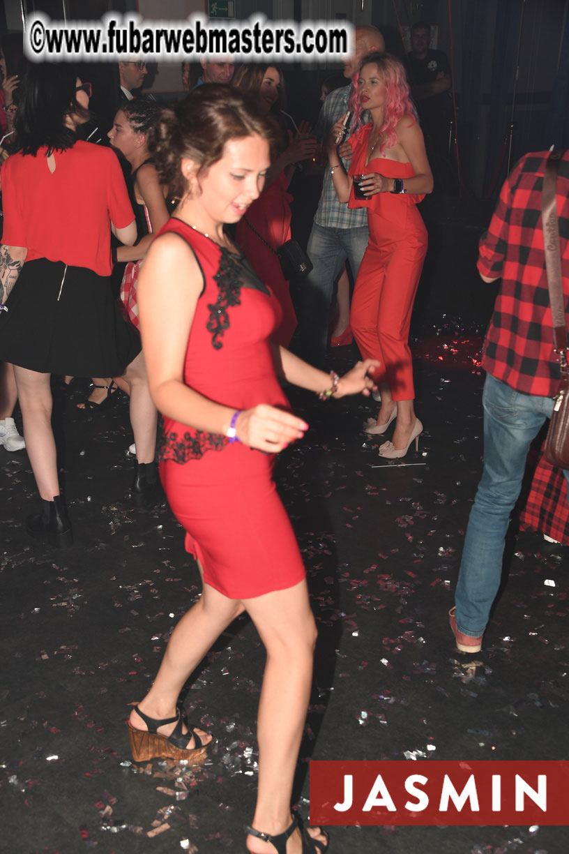 Wild & Red - Party by Jasmin