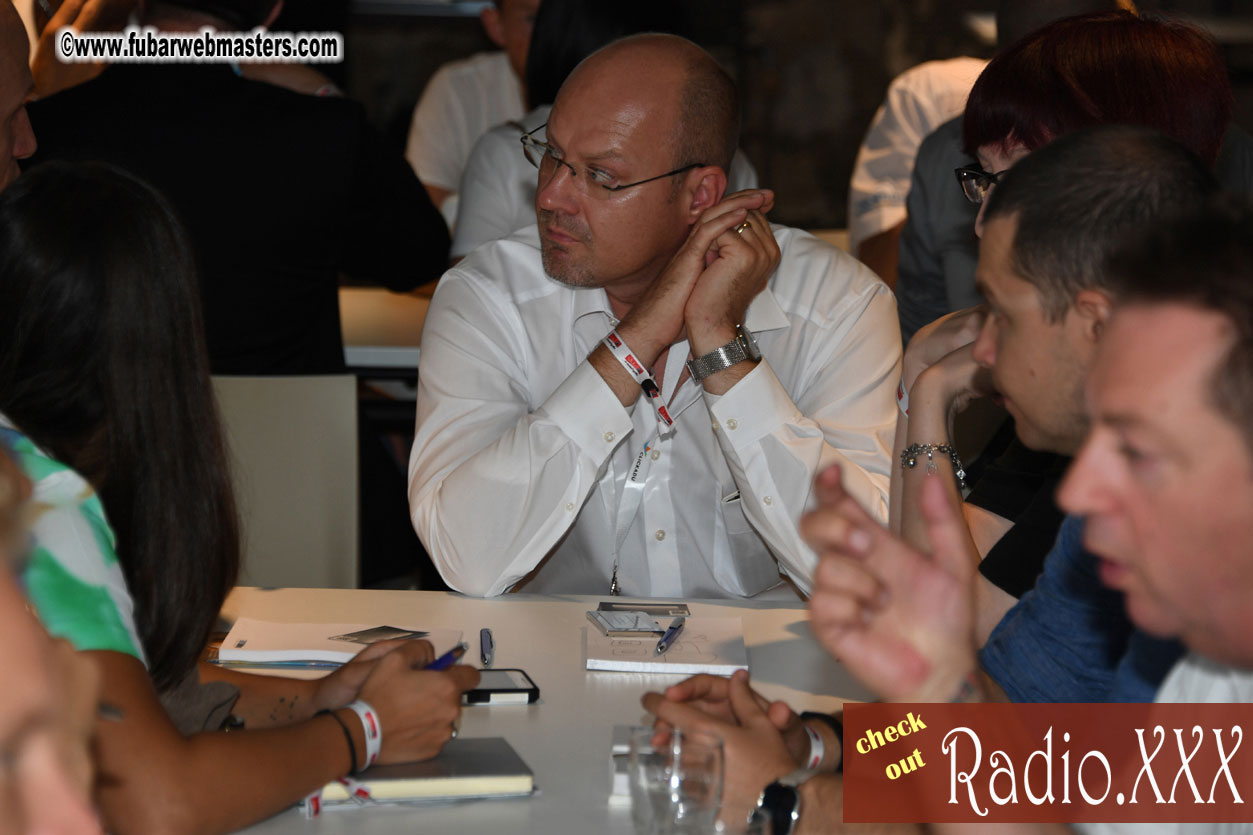 Seminars and Speed Networking