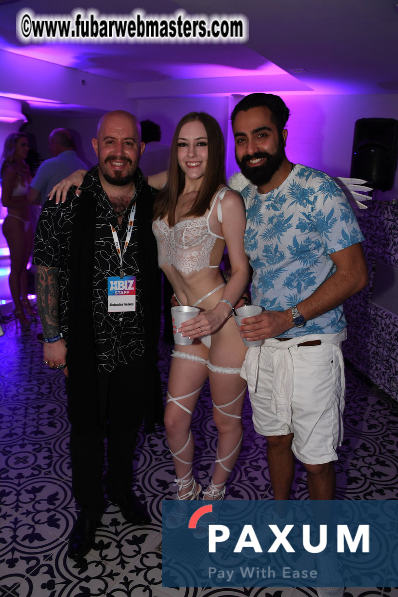 XBIZ Miami White Party