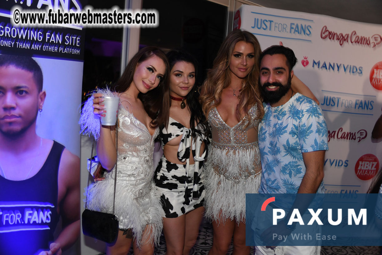 XBIZ Miami White Party