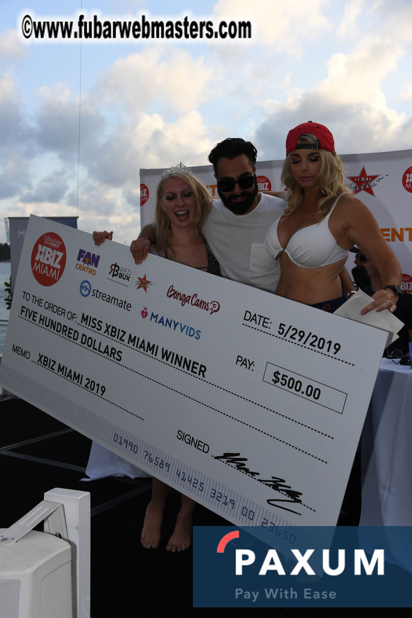 XBIZ Miami Bikini and Mankini Contest