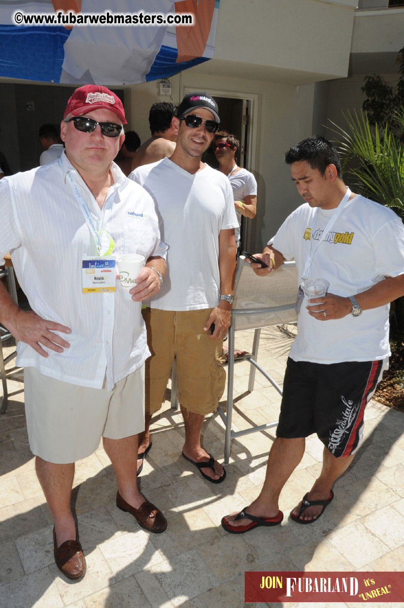 Cabana Exhibits & Networking Hub @ Dish Pool