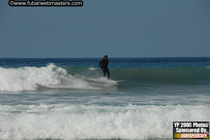 Ycaza & Mike Hawk Surfing