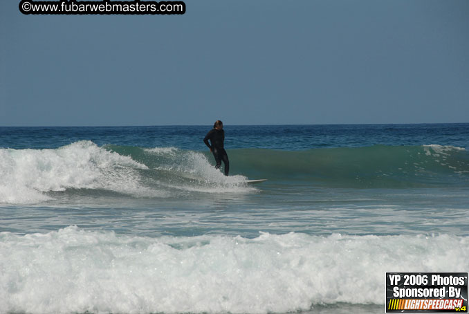 Ycaza & Mike Hawk Surfing