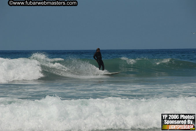 Ycaza & Mike Hawk Surfing