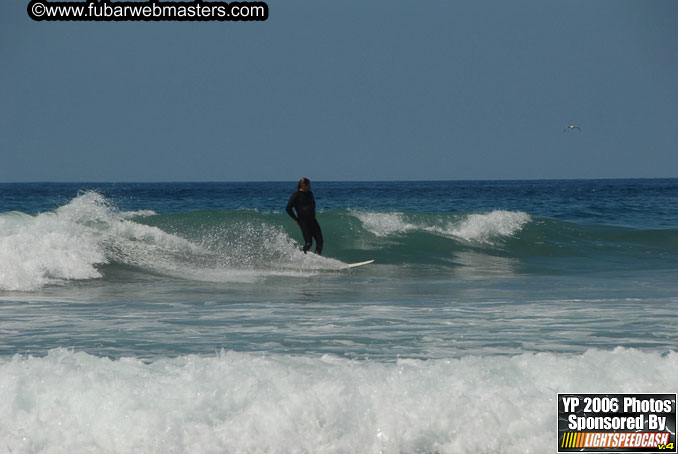 Ycaza & Mike Hawk Surfing