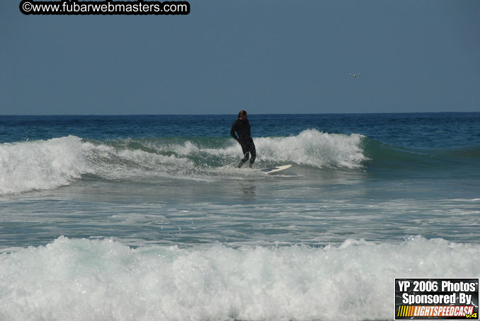 Ycaza & Mike Hawk Surfing