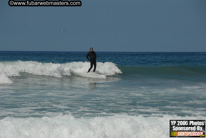 Ycaza & Mike Hawk Surfing