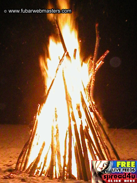 Bonfire & Hot Dog Roast 2003