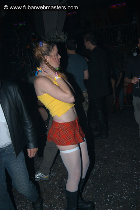 KitKat Club 2003