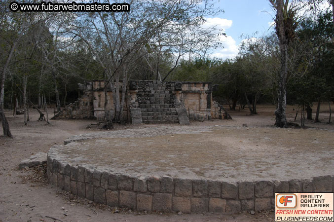 Chichen-Itza Tour 2004