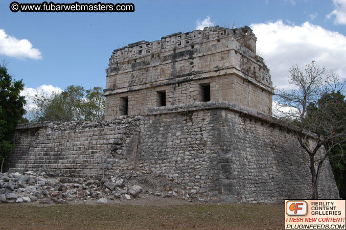 Chichen-Itza Tour 2004