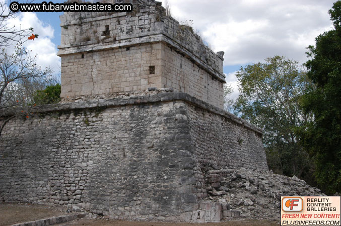 Chichen-Itza Tour 2004