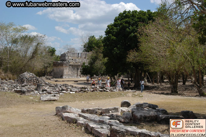 Chichen-Itza Tour 2004