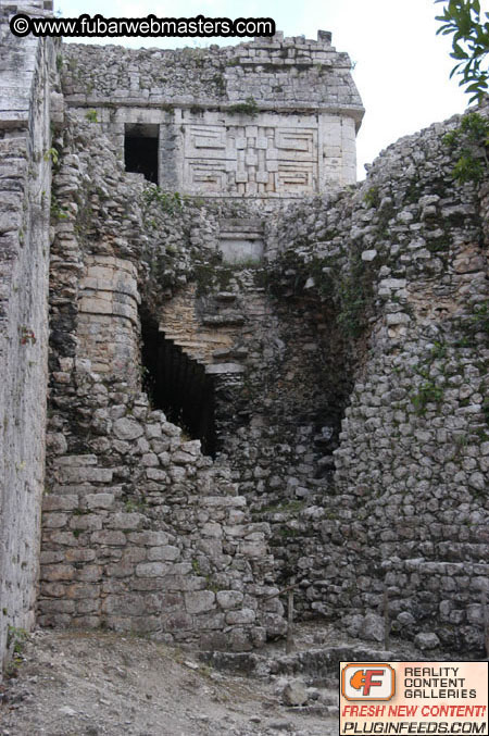 Chichen-Itza Tour 2004