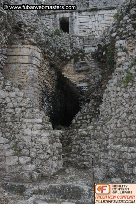 Chichen-Itza Tour 2004