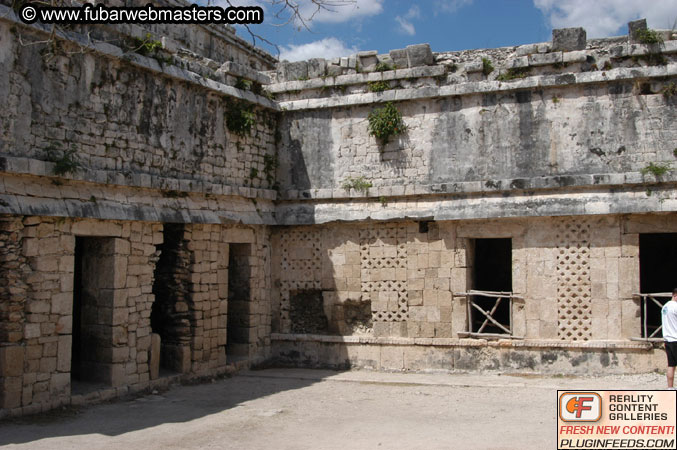 Chichen-Itza Tour 2004