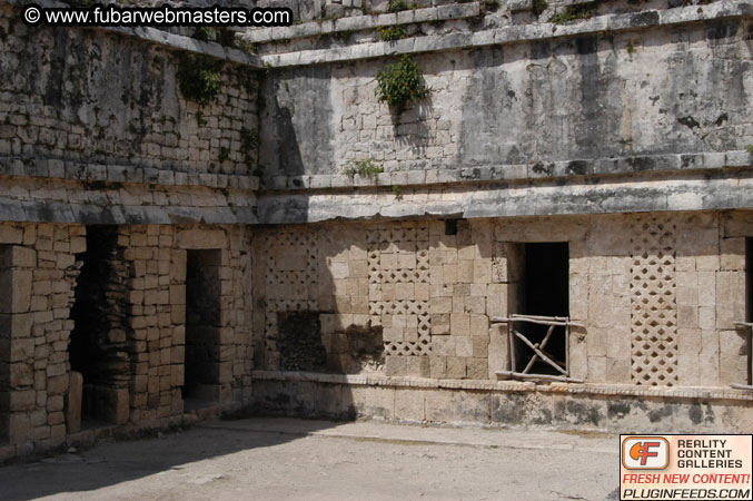 Chichen-Itza Tour 2004