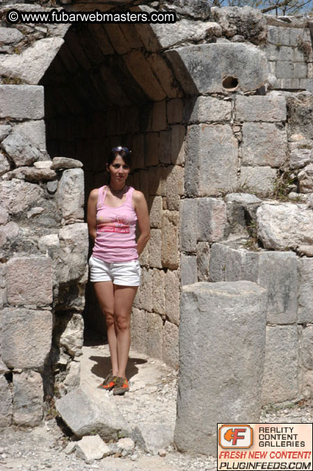 Chichen-Itza Tour 2004