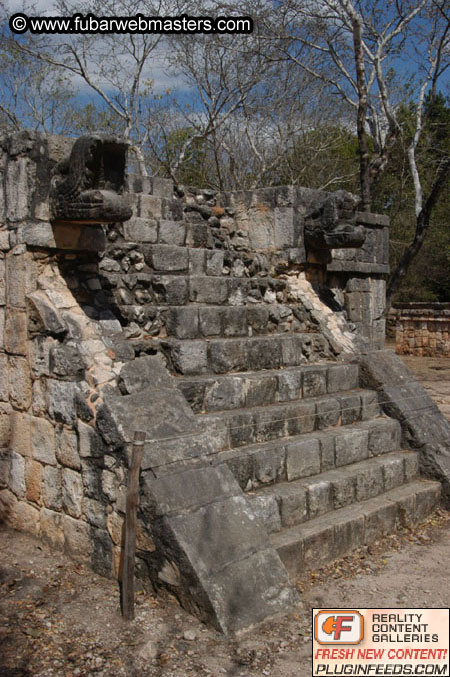 Chichen-Itza Tour 2004