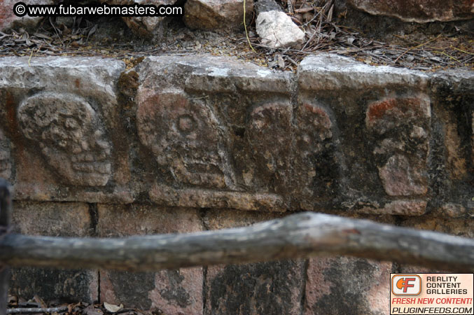 Chichen-Itza Tour 2004