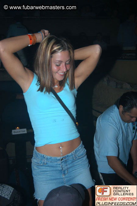 Clubbing at Senor Frog's & DaddyO's 2004