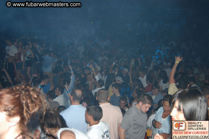 Clubbing at "The City" 2004