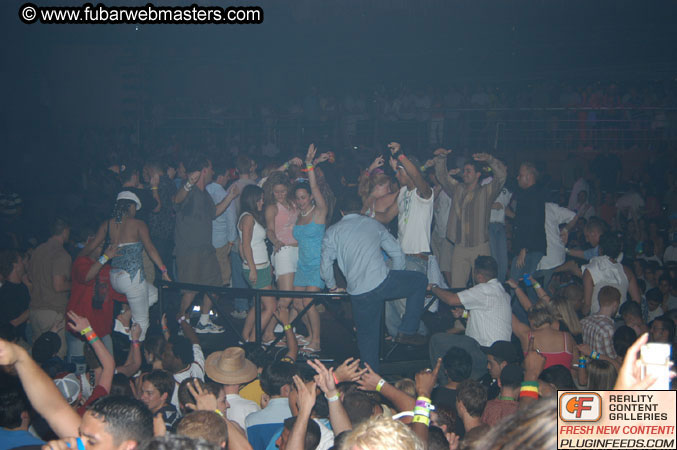 Clubbing at "The City" 2004