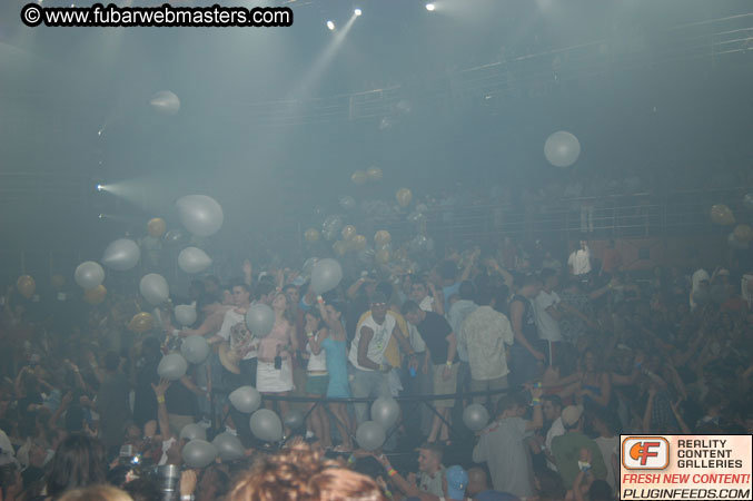 Clubbing at "The City" 2004