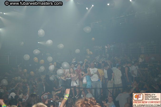 Clubbing at "The City" 2004