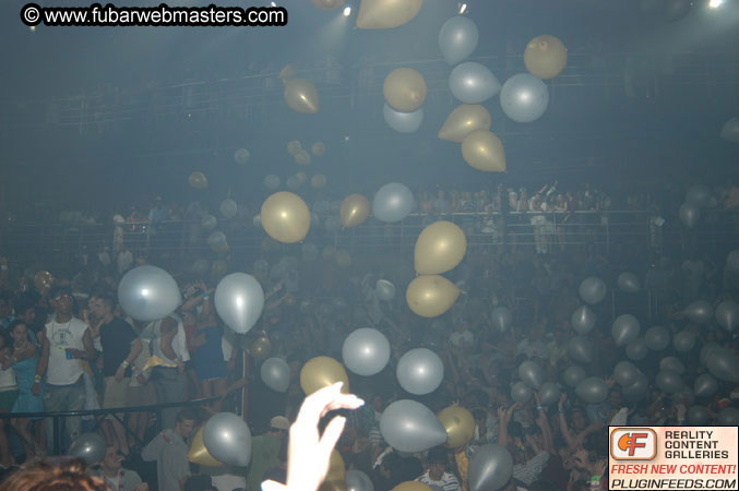 Clubbing at "The City" 2004