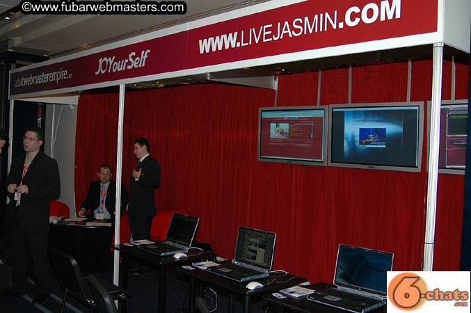 Registration, Set-up and Show Floor 2005