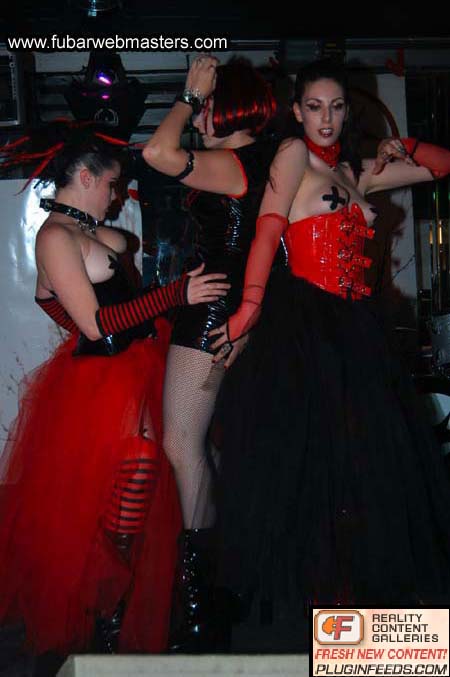 Cirque De Noir 2004